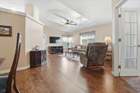 2004 Hallmark SW 27-1939 Manufactured Home