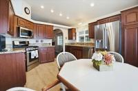 2004 Hallmark SW 27-1939 Manufactured Home