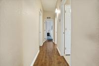 2004 Hallmark SW 27-1939 Manufactured Home