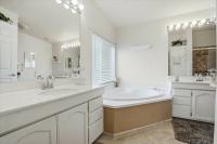 2004 Hallmark SW 27-1939 Manufactured Home