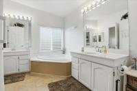 2004 Hallmark SW 27-1939 Manufactured Home