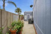 2004 Hallmark SW 27-1939 Manufactured Home