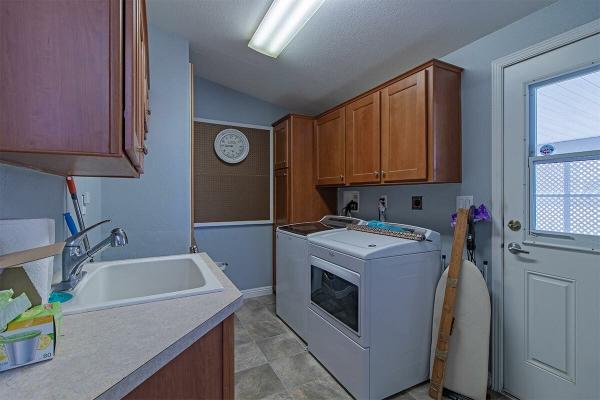 2004 Cavco Manufactured Home