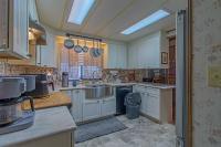 1987 Nashua Simmer Manufactured Home