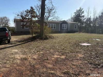 Mobile Home at 90 Cr 1110 Daingerfield, TX 75638