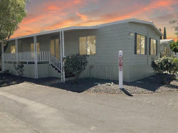 Photo 1 of 2 of home located at Delta Hawaii Mobile Home Park 165 Tiki Ln Pittsburg, CA 94565