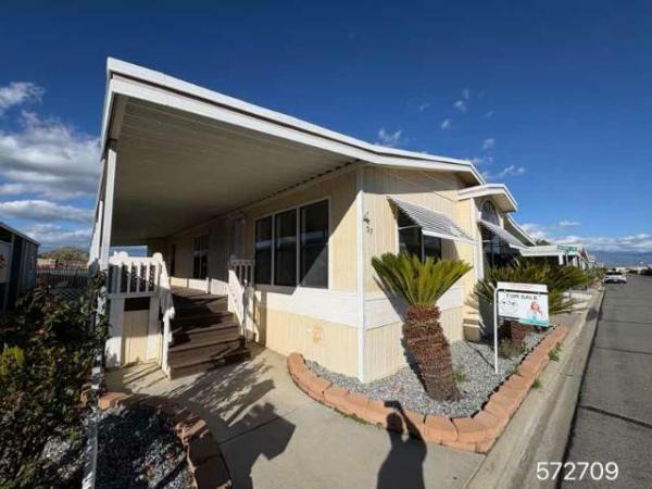 Photo 1 of 2 of home located at The Lakes At Hemet West 5001 W Florida Ave Spc 747 Hemet, CA 92545