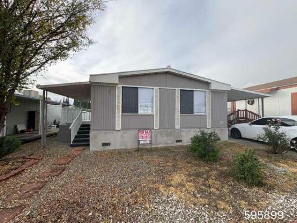 Photo 1 of 2 of home located at Pines Mobile Country Club 9999 Foothill Blvd Spc 132 Rancho Cucamonga, CA 91730