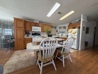 Photo 3 of 17 of home located at 347 Lookout Circle Auburndale, FL 33823