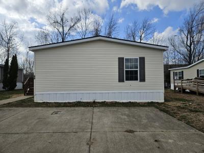 Mobile Home at 64 Lynnwood Circle #28 Clarksville, TN 37040