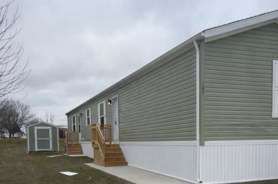 Mobile Home at 105 Constitution Circle Potterville, MI 48876