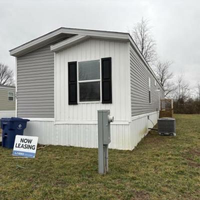 Mobile Home at 325 Sycamore Loop Campbellsville, KY 42718