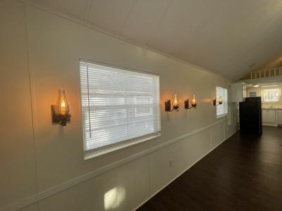 Photo 5 of 20 of home located at 36010 Sand Road Grand Island, FL 32735