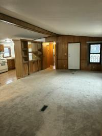 1986 Redmond Manufactured Home