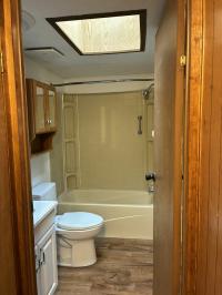 1986 Redmond Manufactured Home