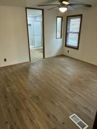 1986 Redmond Manufactured Home