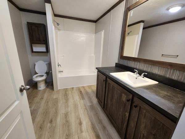 2023 Clayton Pulse 4824-E734  Home