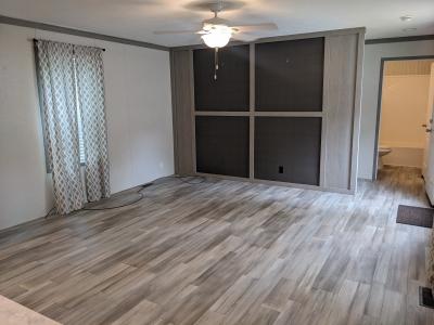 Photo 4 of 9 of home located at 855 W. Jefferson #127 Grand Ledge, MI 48837