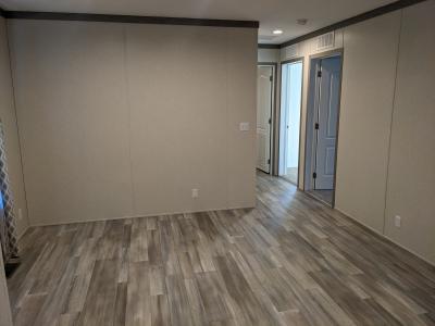 Photo 5 of 13 of home located at 855 W. Jefferson #178 Grand Ledge, MI 48837