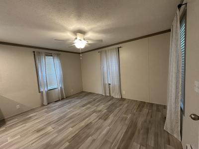 Photo 4 of 9 of home located at 1056 Revere Lane Kalamazoo, MI 49009