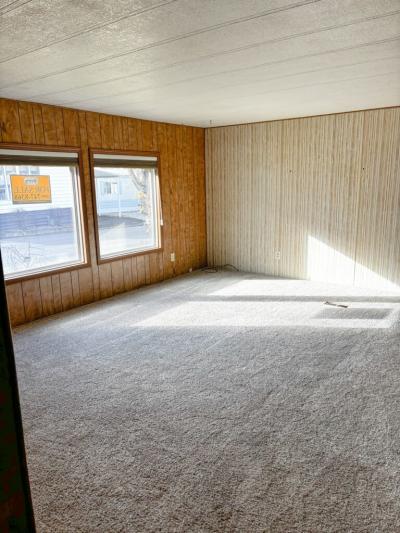 Photo 3 of 16 of home located at 2311 W 16th Ave #42 Spokane, WA 99224