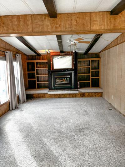 Photo 5 of 16 of home located at 2311 W 16th Ave #42 Spokane, WA 99224