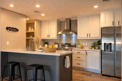 Photo 3 of 12 of home located at 11500 SW Kanner Hwy Indiantown, FL 34956