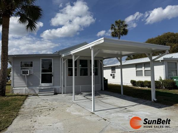 Photo 1 of 2 of home located at 1108 Rainbow Circle Eustis, FL 32726