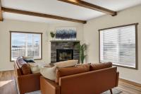 2025 Fleetwood Hyalite Platinum Manufactured Home