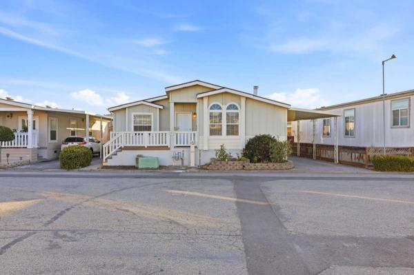 2005 Delaware Mobile Home For Sale