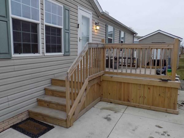 2003 Fleetwood Manufactured Home