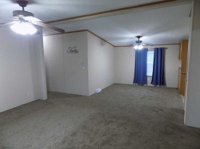 Photo 2 of 34 of home located at 3686 Watermill Lane Carleton, MI 48117