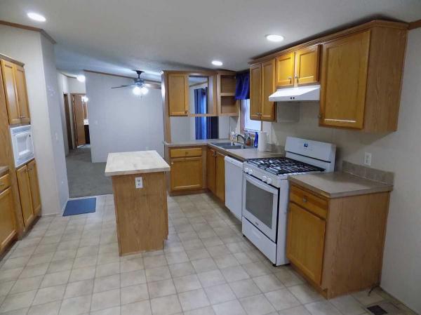 2003 Fleetwood Manufactured Home