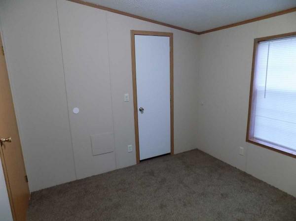 2003 Fleetwood Manufactured Home