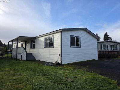 Mobile Home at 13900 SE Hwy 212, Spc. 181 Clackamas, OR 97015