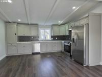 1984 EMBASSY Manufactured Home