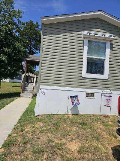 Photo 4 of 5 of home located at 5154 Red Fox Run Tyler, TX 75706