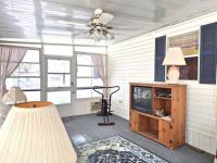 1998 MOBI Manufactured Home