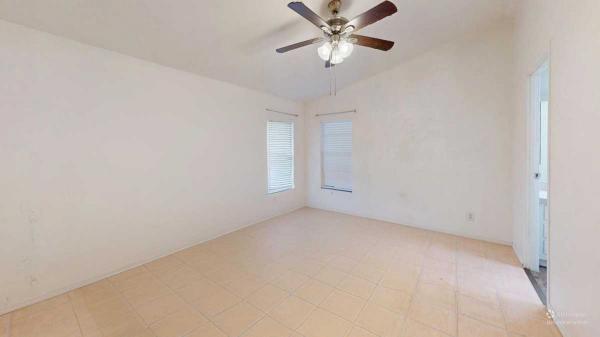 1995 Fleetwood Manufactured Home