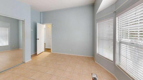 1995 Fleetwood Manufactured Home