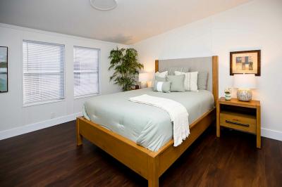 Mobile Home at 12850 W State Road 84, #13F-Pl Fort Lauderdale, FL 33325