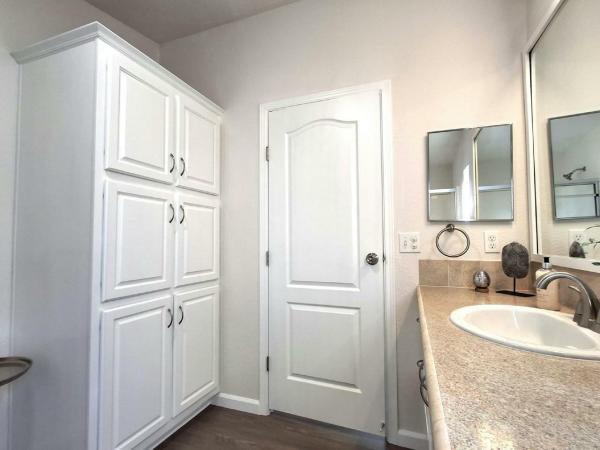 2012 Fleetwood Expression 220EX24563E Manufactured Home