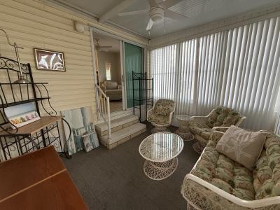 Photo 3 of 12 of home located at 230 Buttonwood Drive Sebring, FL 33876