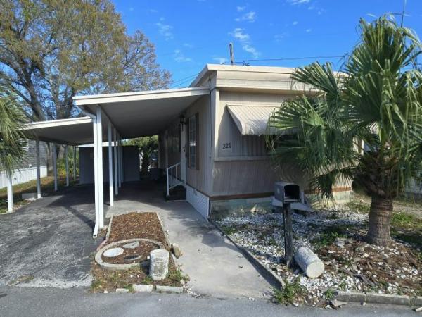 Photo 1 of 2 of home located at 3301 58th Avenue North, #227 Saint Petersburg, FL 33714