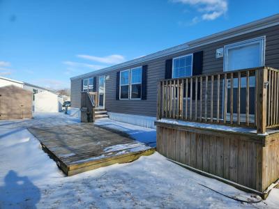 Photo 2 of 5 of home located at 135 Nixon Dr Davison, MI 48423