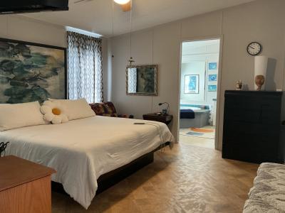 Photo 5 of 9 of home located at 34924 SW 188th Pl Homestead, FL 33034