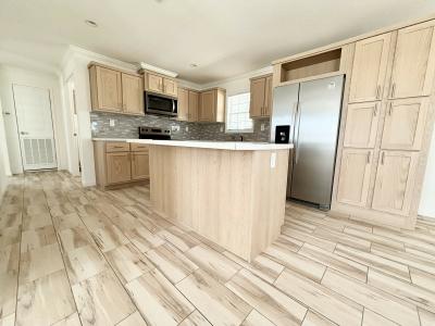 Photo 5 of 13 of home located at 45 Iroquois No. Fort Myers Beach, FL 33931