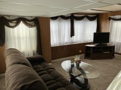 Photo 5 of 34 of home located at 1932 Melvin Drive Edgewood, MD 21040