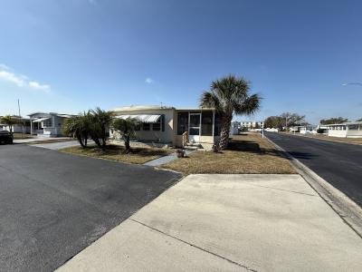 Photo 2 of 15 of home located at 603 63rd Ave W #R9 Bradenton, FL 34207