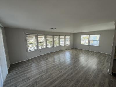 Photo 4 of 15 of home located at 603 63rd Ave W #R9 Bradenton, FL 34207